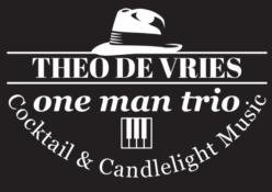 "one man trio" für Cocktail and Candlelight Music